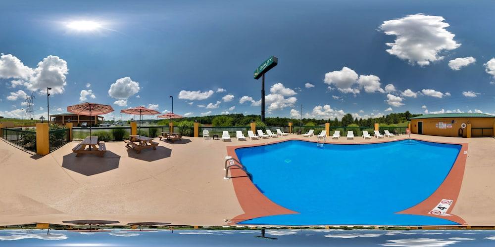 Quality Inn Дандрижд Екстериор снимка